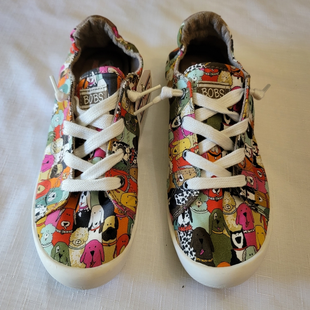 Skechers BOBS BOBS Beach Bingo - Dog House Party shoe in size 9.5